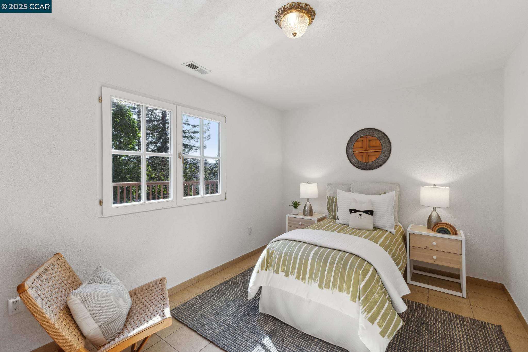 Orinda, California, 94563, United States, 4 Bedrooms Bedrooms, ,3 BathroomsBathrooms,Residential,For Sale,1804966