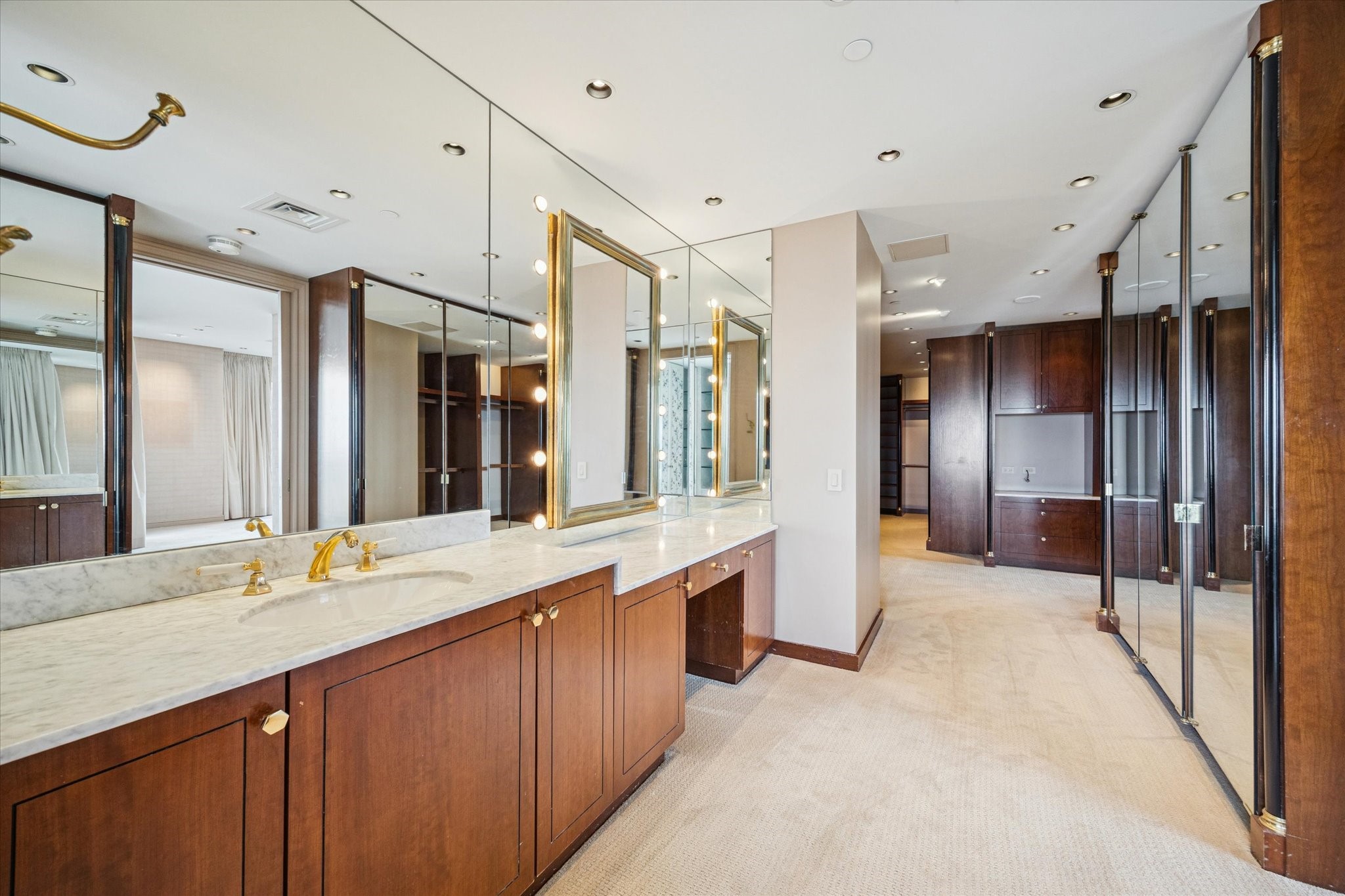  1100 Uptown Park Boulevard #234 - 物件實景