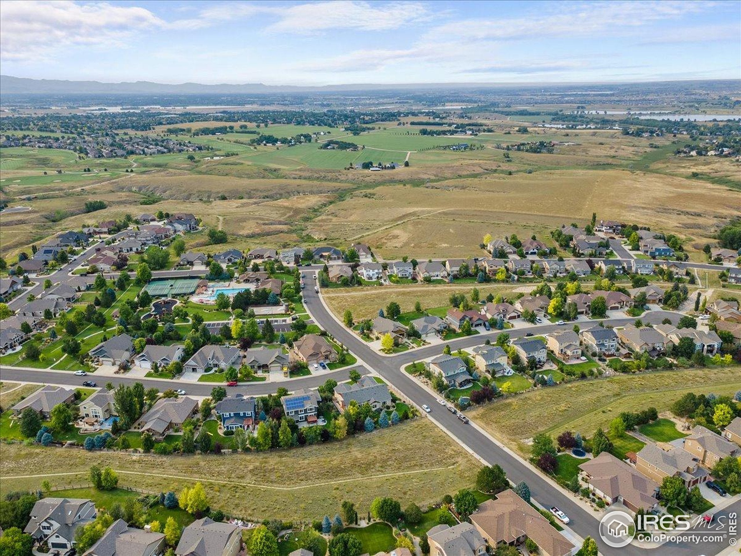 Windsor, Colorado, 80550, United States, 4 Bedrooms Bedrooms, ,5 BathroomsBathrooms,Residential,For Sale,1909910