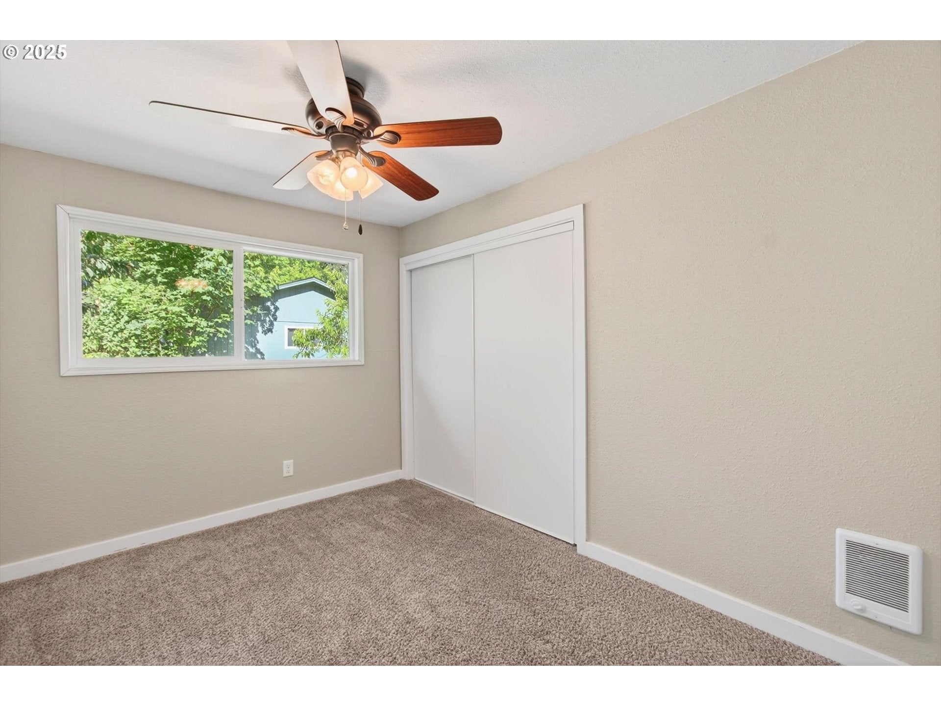 BattleGround, Washington, 98604, United States, 3 Bedrooms Bedrooms, ,2 BathroomsBathrooms,Residential,For Sale,1937806