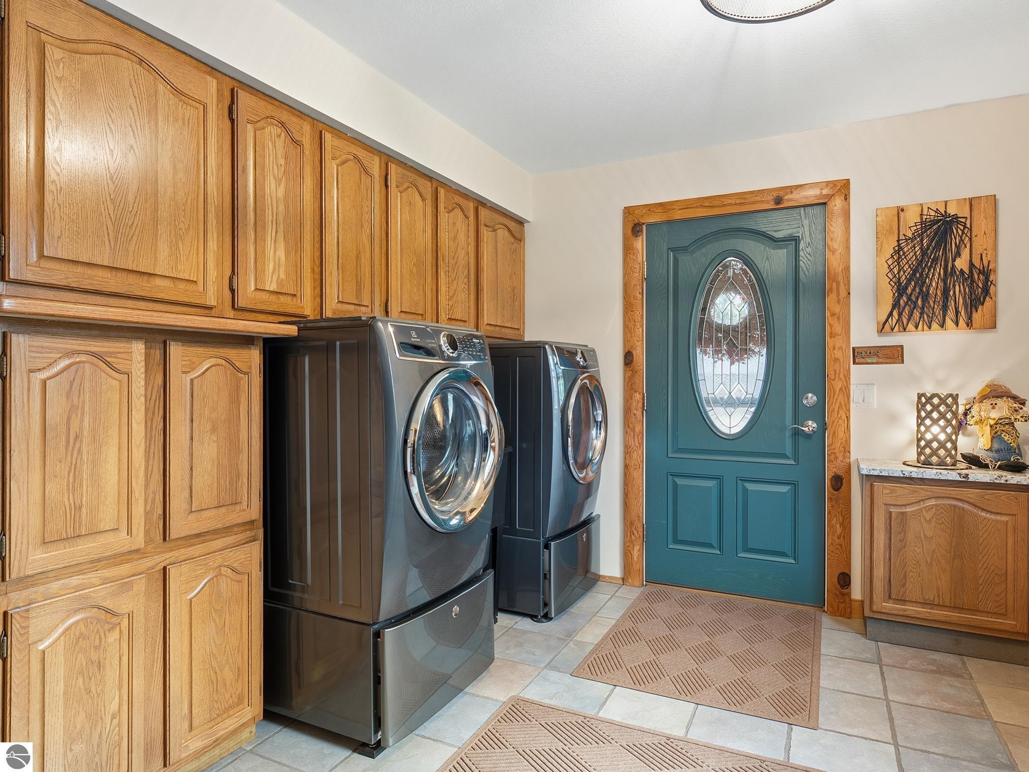 Millersburg, Michigan, 49759, United States, 3 Bedrooms Bedrooms, ,2 BathroomsBathrooms,Residential,For Sale,1979473