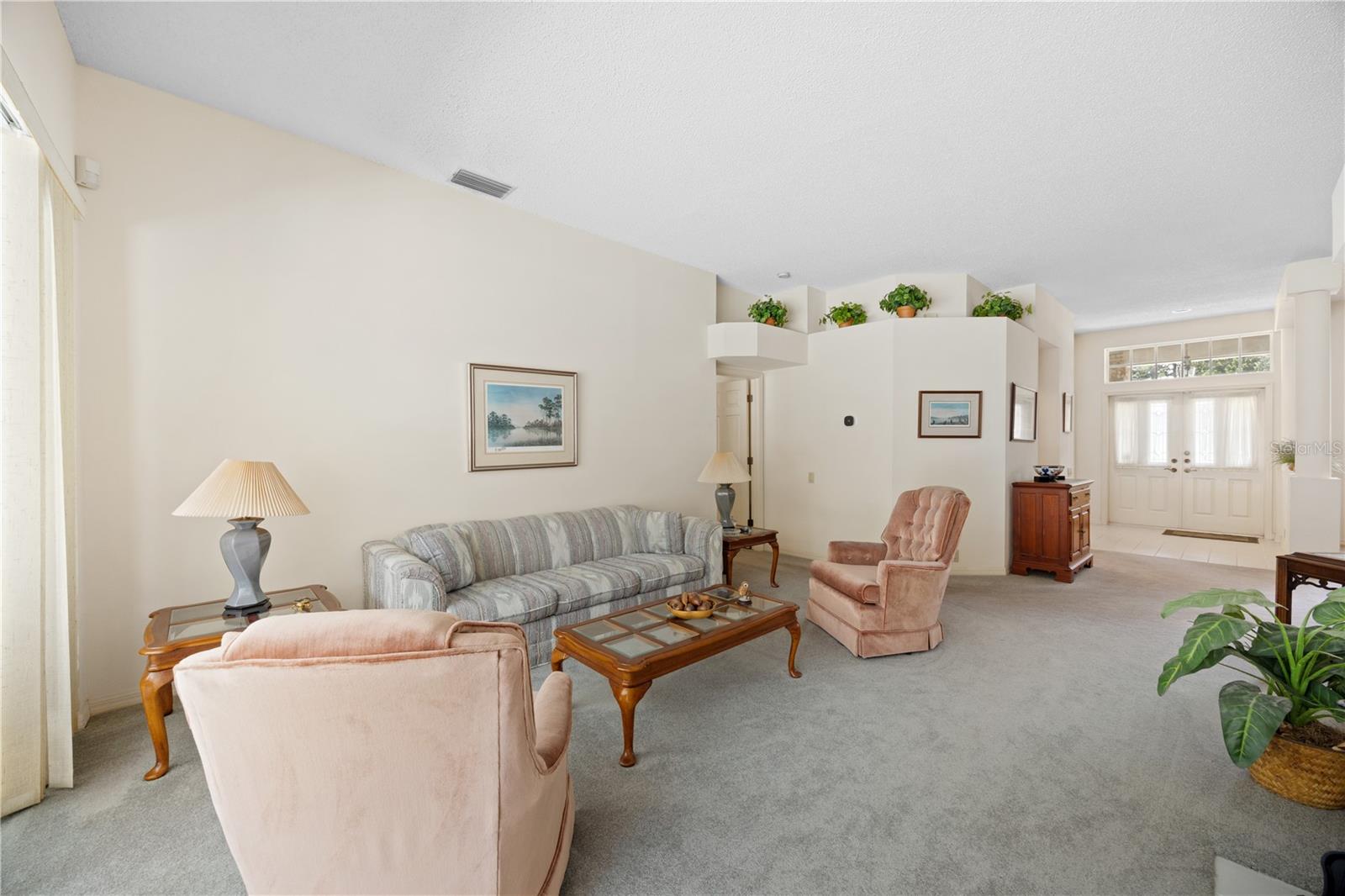 Oviedo, Florida, 32765, United States, 3 Bedrooms Bedrooms, ,3 BathroomsBathrooms,Residential,For Sale,1980040