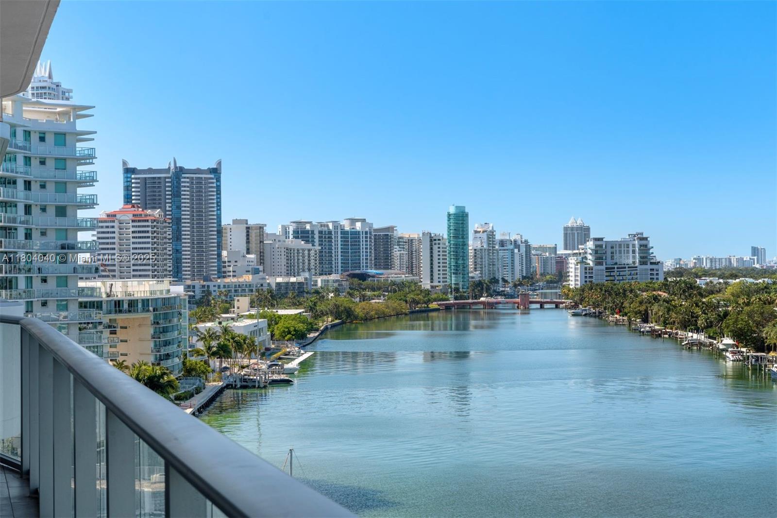 Miami Beach, Florida, 33141, United States, 2 Bedrooms Bedrooms, ,3 BathroomsBathrooms,Residential,For Sale,1828109