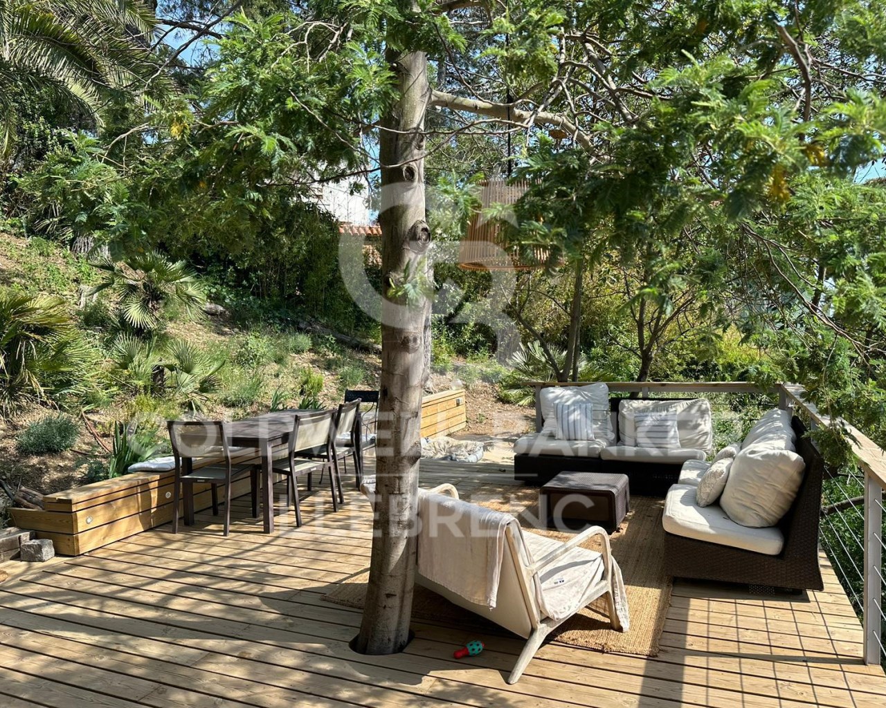 Barcelona, Catalonia, ES, 4 Bedrooms Bedrooms, ,1 BathroomBathrooms,Residential,For Sale,1988279