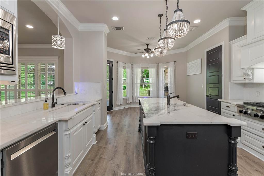 9412 Belgrave Square, Iola, Texas, 77861-4686, United States, 5 Bedrooms Bedrooms, ,5 BathroomsBathrooms,Residential,For Sale,9412 Belgrave Square,1685501