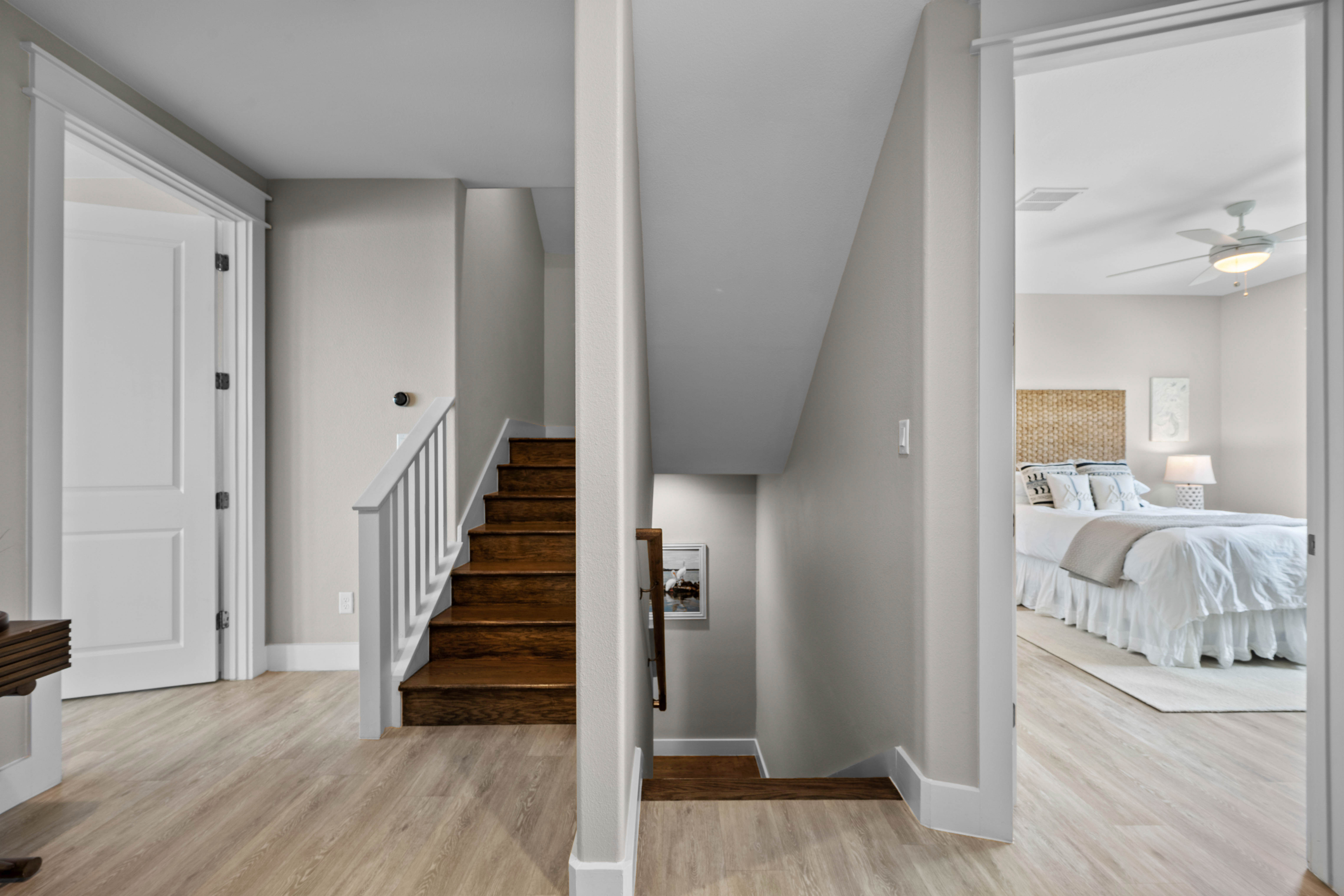  Relaxing 4BR Waterfront Condo - 物件實景