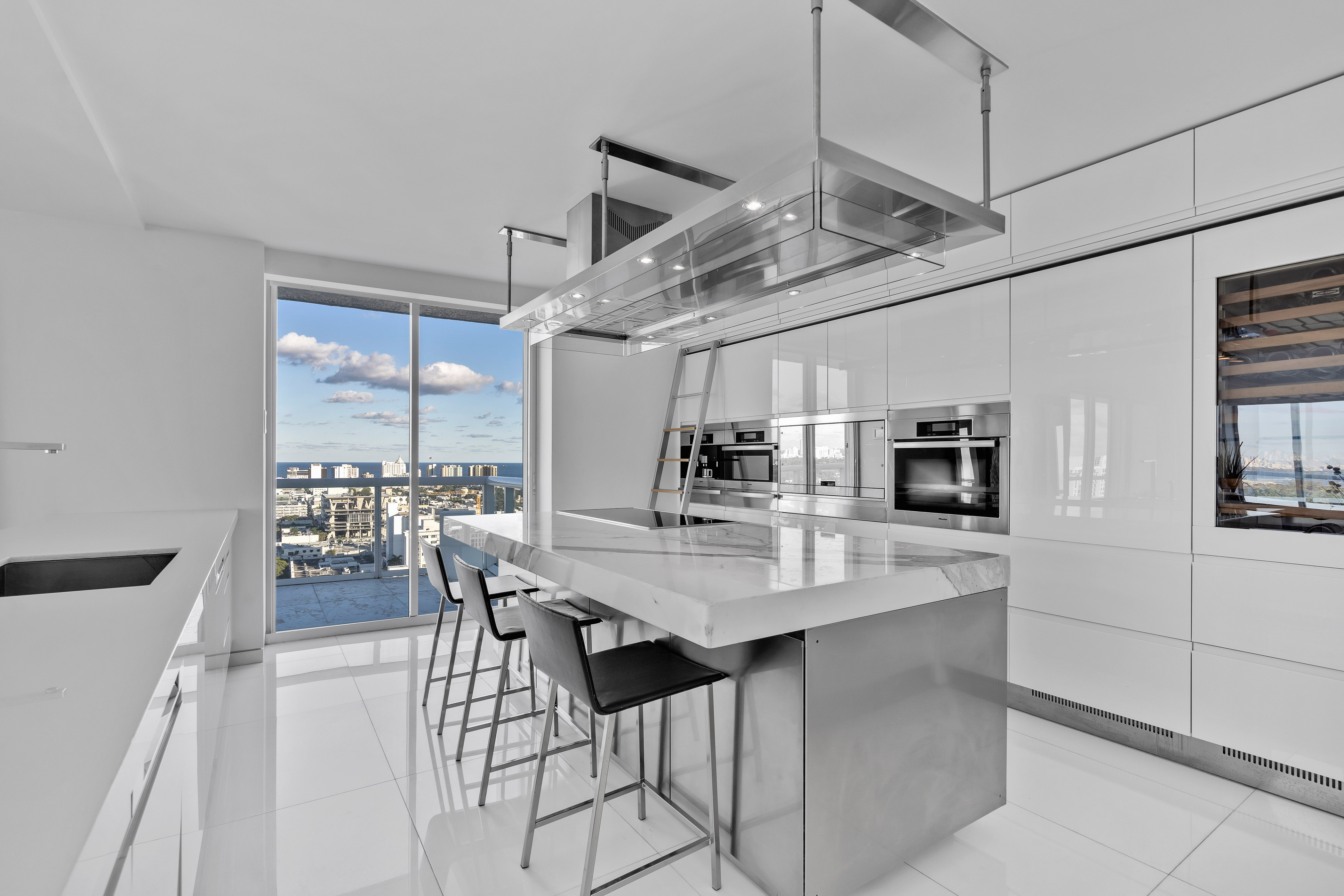  10 Venetian Way, Miami Beach, FL, 33139 - 物件實景
