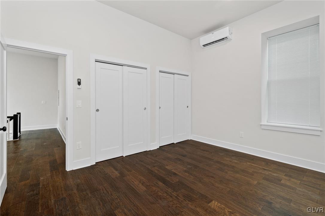 Allentown City, Pennsylvania, 18109, United States, 5 Bedrooms Bedrooms, ,5 BathroomsBathrooms,Residential,For Sale,1759200