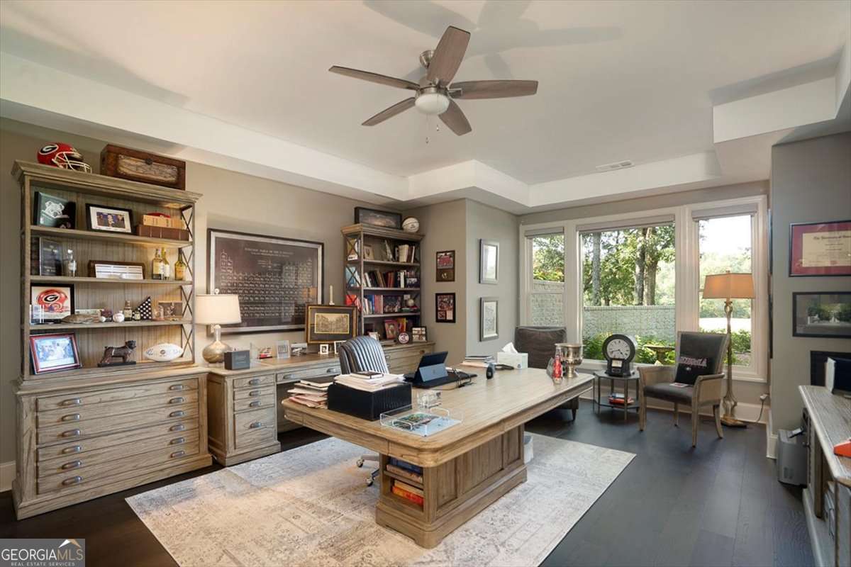 Statham, Georgia, 30666, United States, 6 Bedrooms Bedrooms, ,7 BathroomsBathrooms,Residential,For Sale,1991393