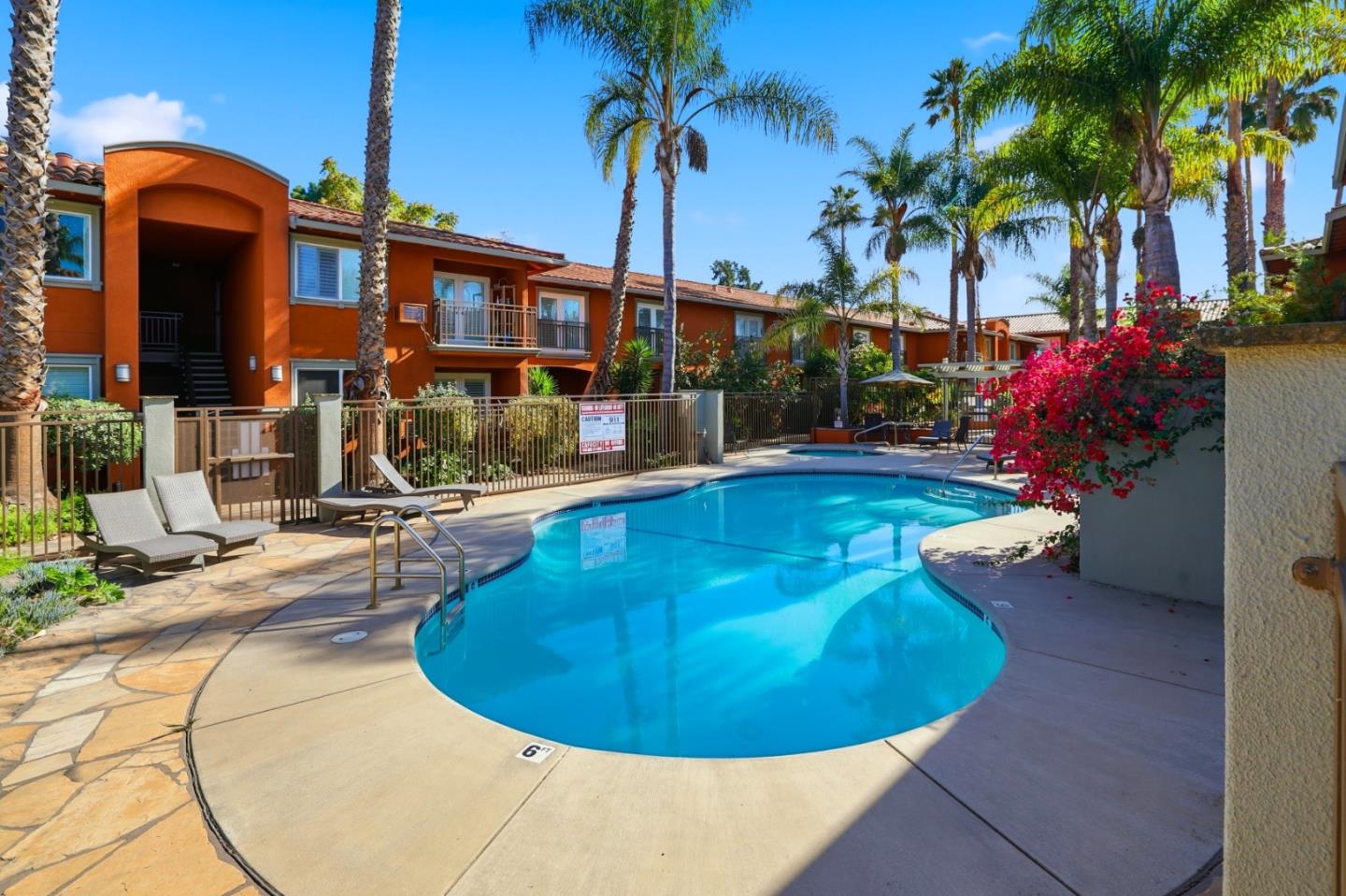 Santa Clara, California, 95050, United States, 2 Bedrooms Bedrooms, ,3 BathroomsBathrooms,Residential,For Sale,1989026