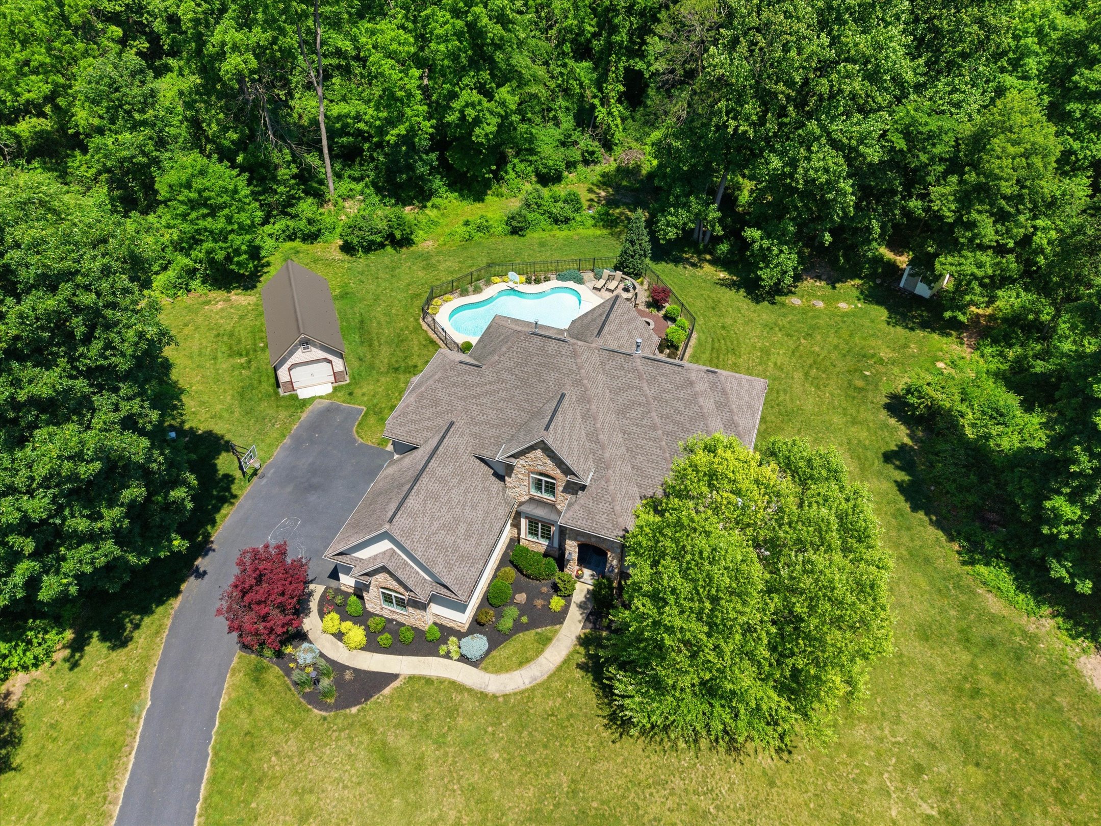  1392 Fox Hill Dr, Palmyra, PA 17078 - 物件實景
