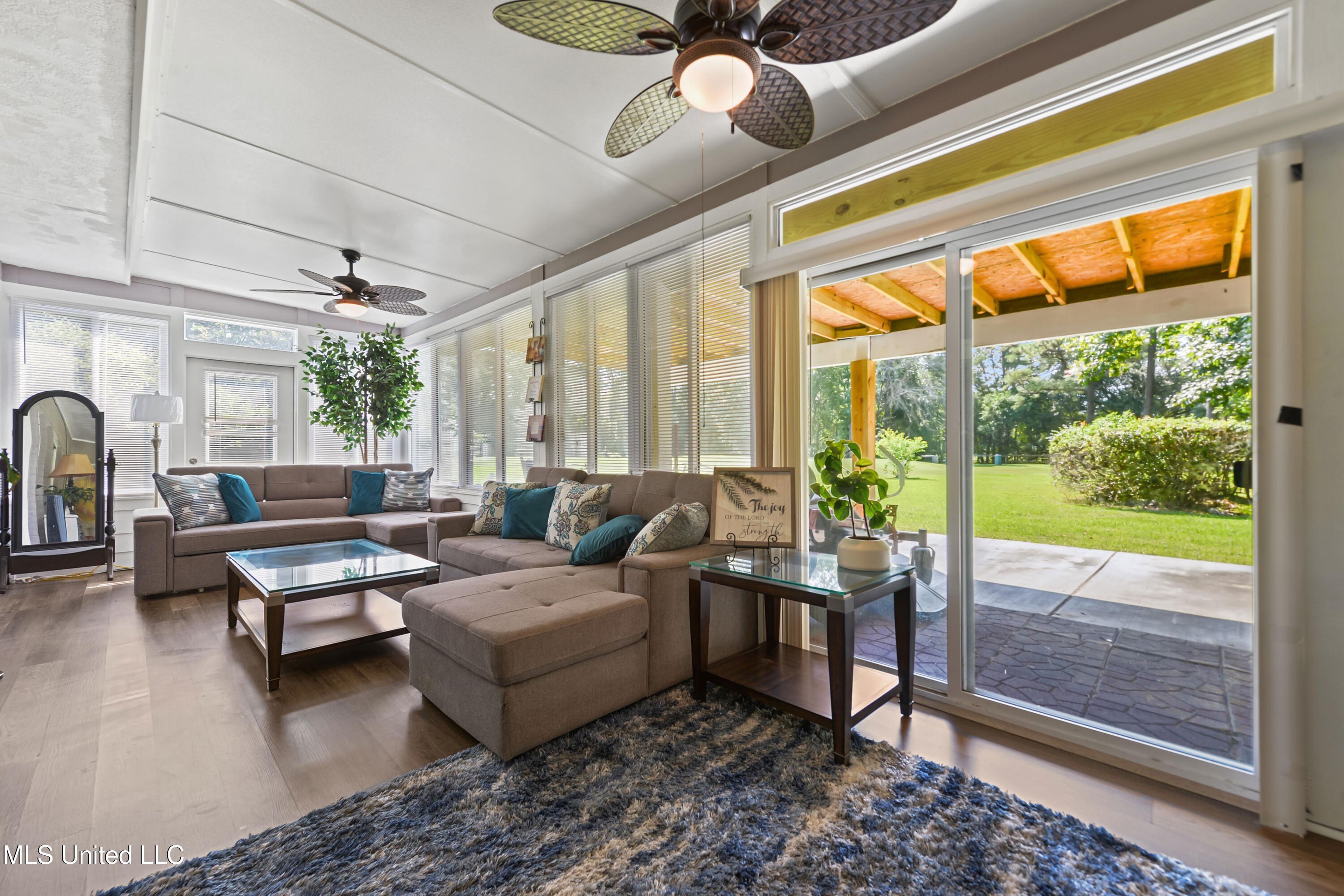 Diamondhead, Mississippi, 39525, United States, 3 Bedrooms Bedrooms, ,4 BathroomsBathrooms,Residential,For Sale,1923554