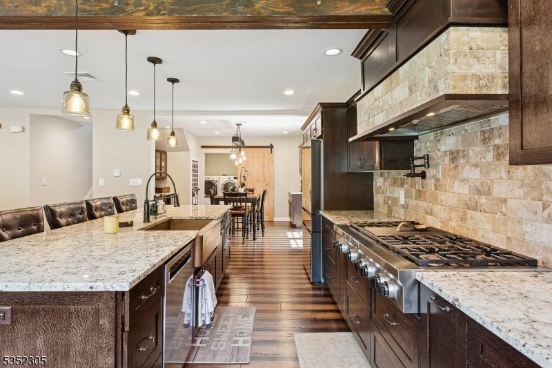 North Caldwell Boro, New Jersey, 07006, United States, 4 Bedrooms Bedrooms, ,2 BathroomsBathrooms,Residential,For Sale,1924454