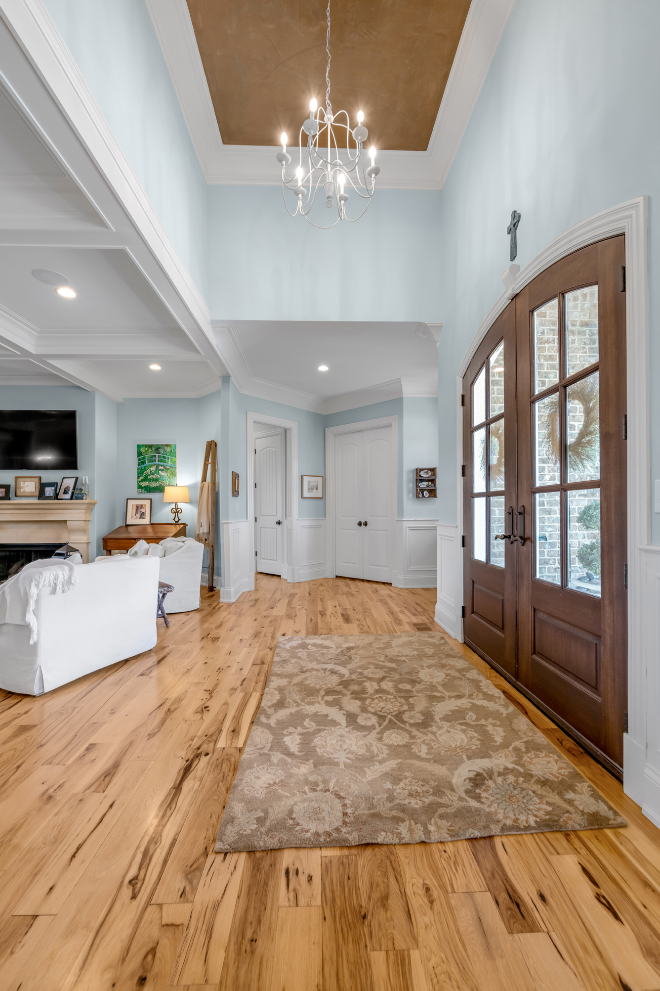  111 Roseburg Way - 物件實景