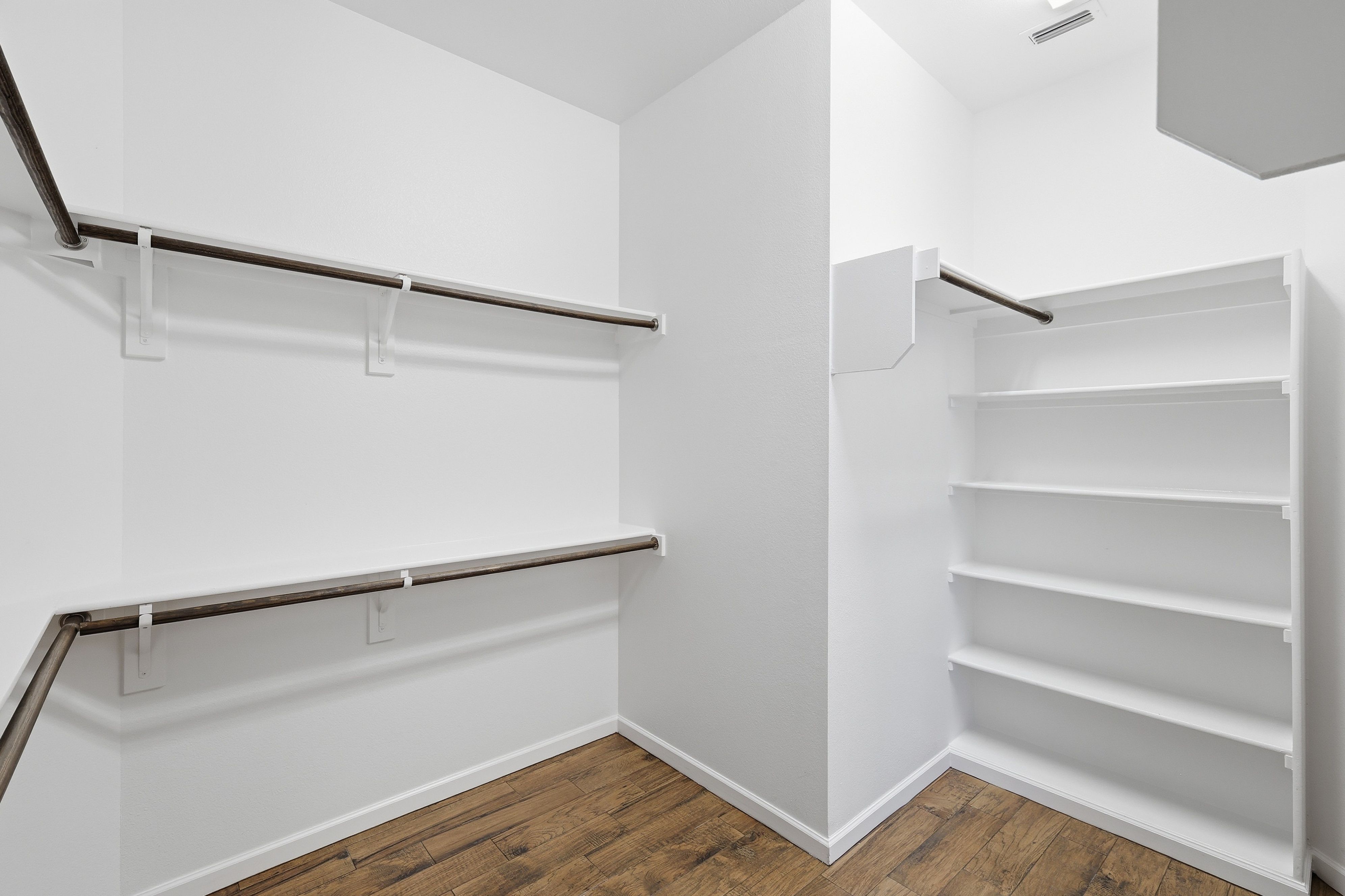  Harvest Living With Fresh Updates and Flexible Spaces - 物件實景