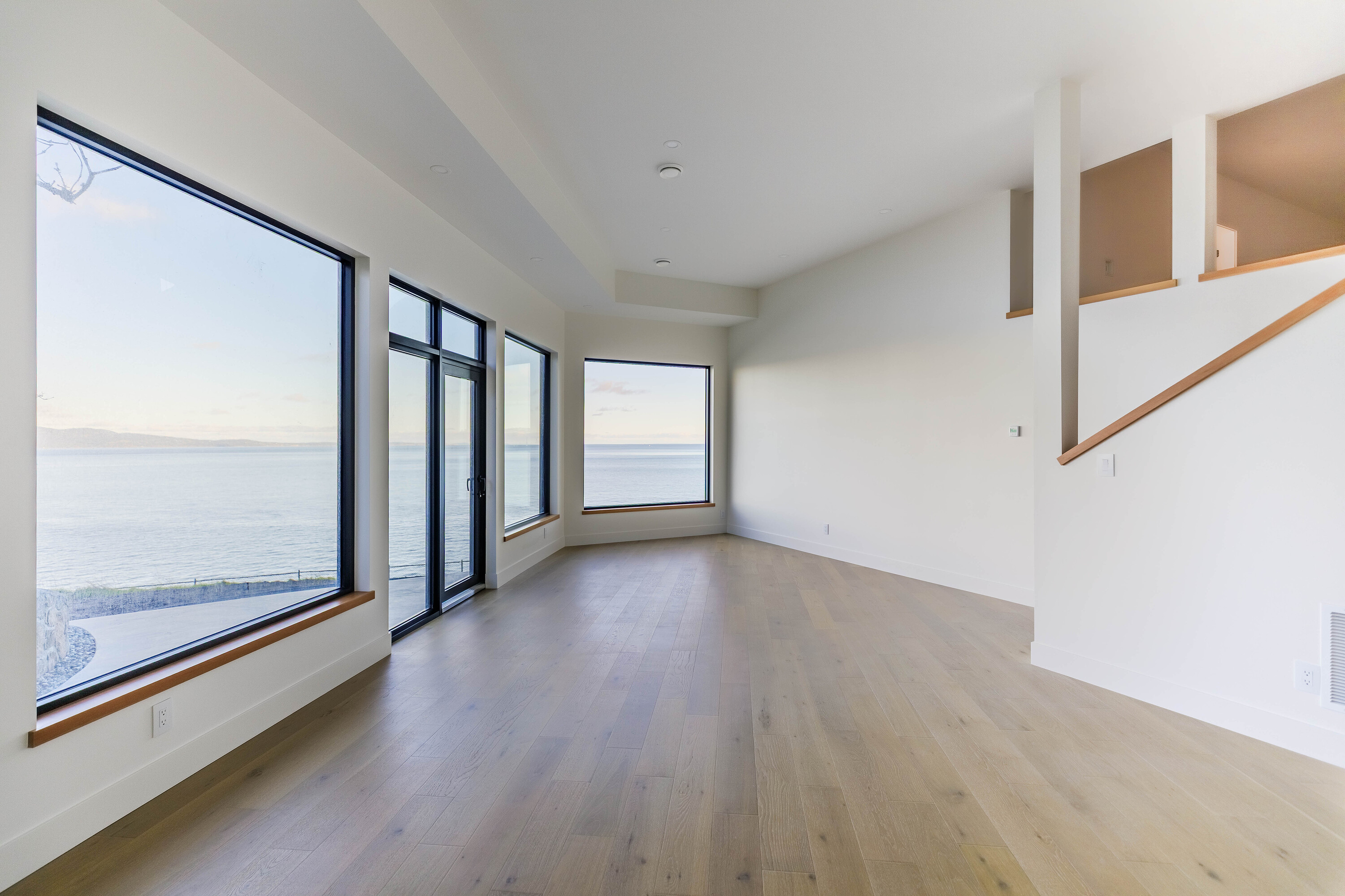  Panoramic Saanich Oceanfront - 物件實景