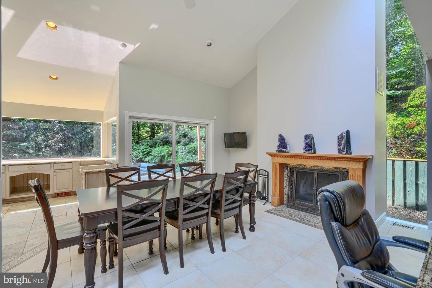 Reisterstown, Maryland, 21136, United States, 4 Bedrooms Bedrooms, ,4 BathroomsBathrooms,Residential,For Sale,1983580