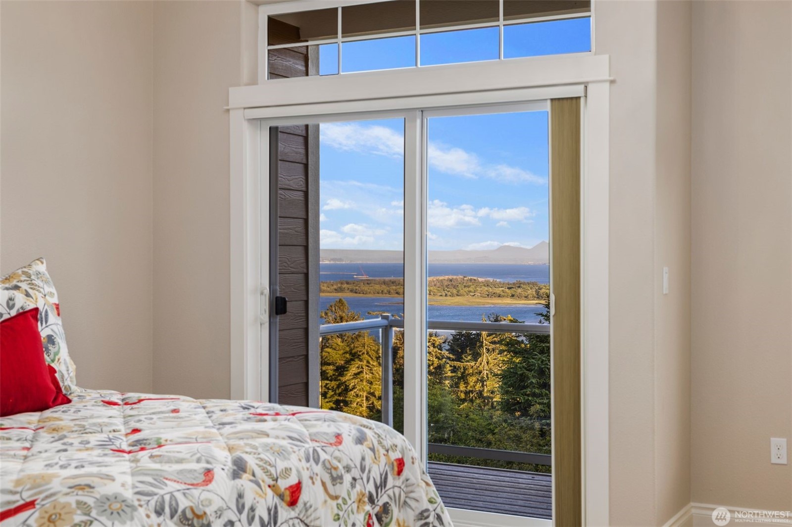 Ilwaco, Washington, 98624, United States, 3 Bedrooms Bedrooms, ,3 BathroomsBathrooms,Residential,For Sale,1978270