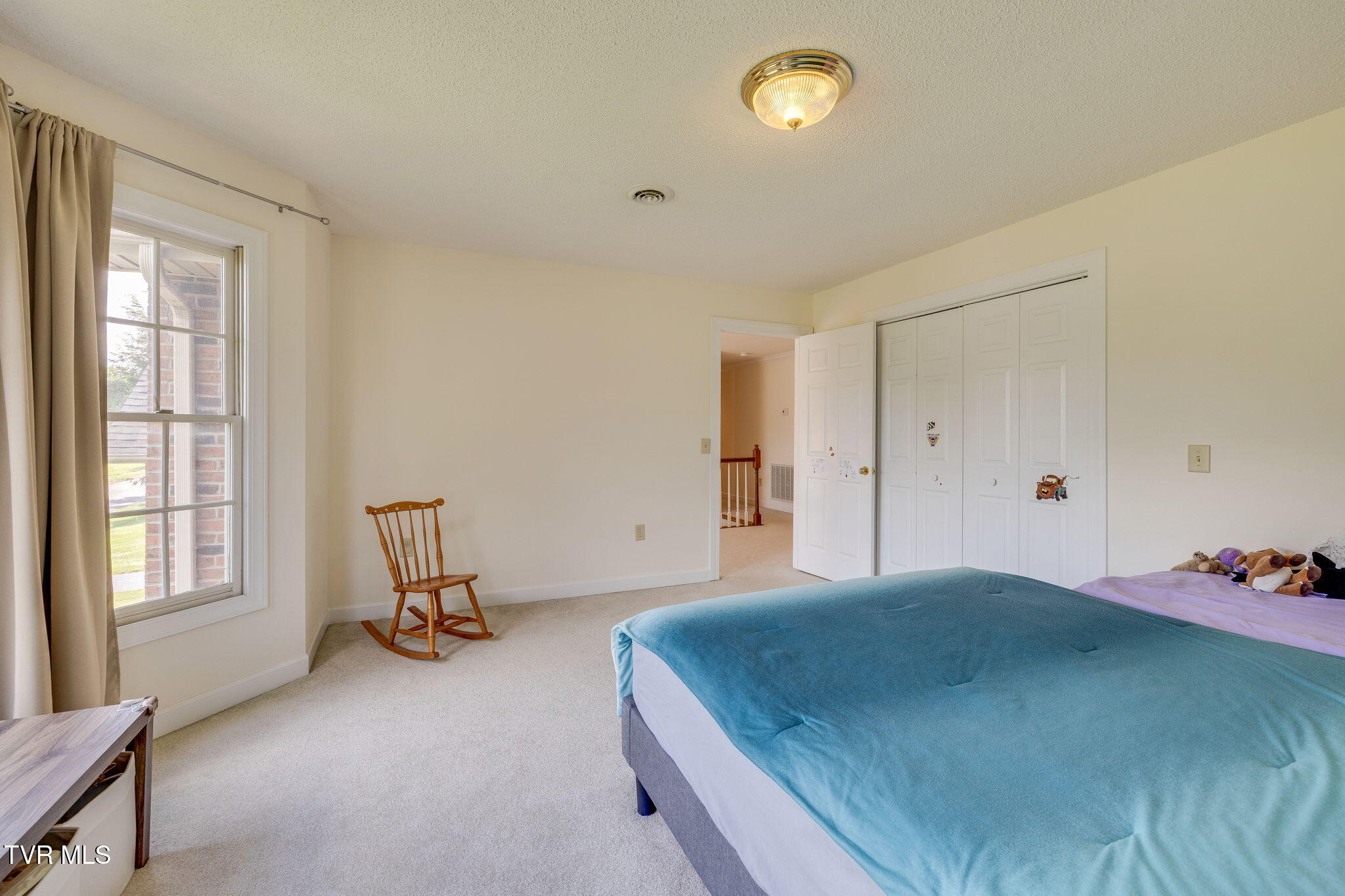 Johnson City, Tennessee, 37604, United States, 4 Bedrooms Bedrooms, ,4 BathroomsBathrooms,Residential,For Sale,1944791