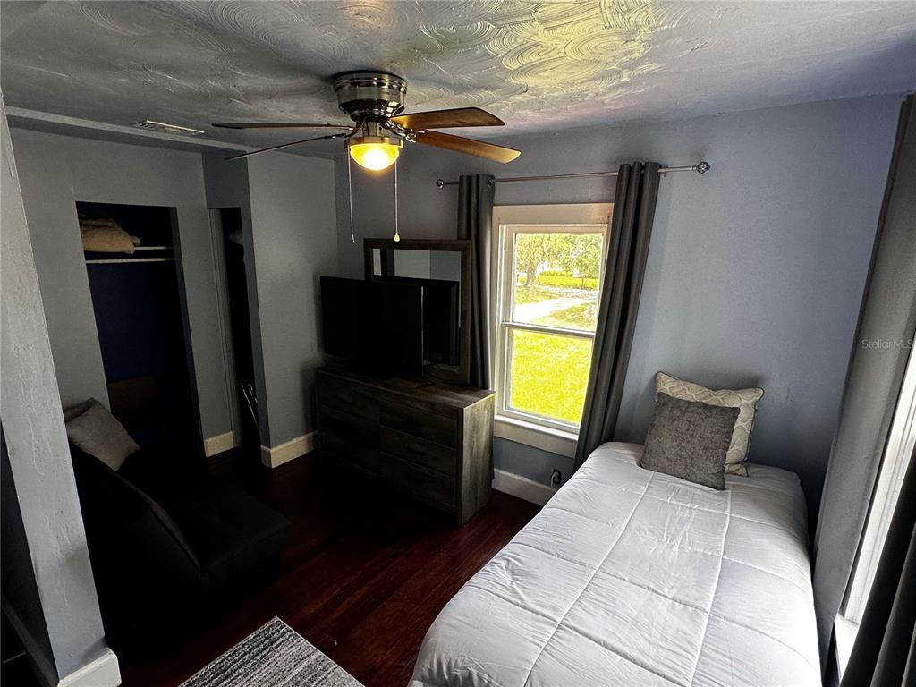 Sarasota, Florida, 34237, United States, 4 Bedrooms Bedrooms, ,2 BathroomsBathrooms,Residential,For Sale,1901097