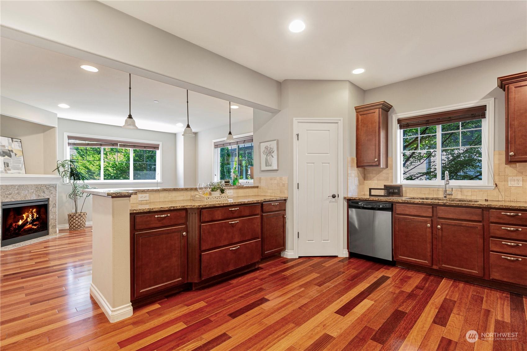 8338 167TH AVENUE NE 3, REDMOND, Washington, 98052, United States, 3 Bedrooms Bedrooms, ,4 BathroomsBathrooms,Residential,For Sale,8338 167TH AVENUE NE 3,1627505