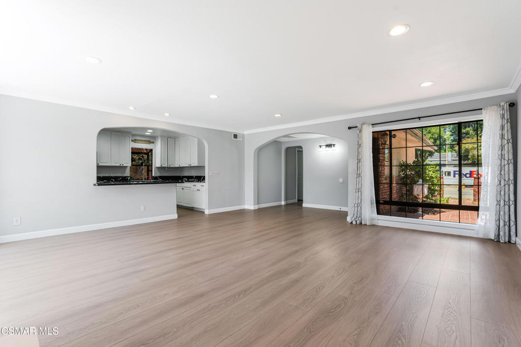 Granada Hills, California, 91344, United States, 4 Bedrooms Bedrooms, ,2 BathroomsBathrooms,Residential,For Sale,1900791