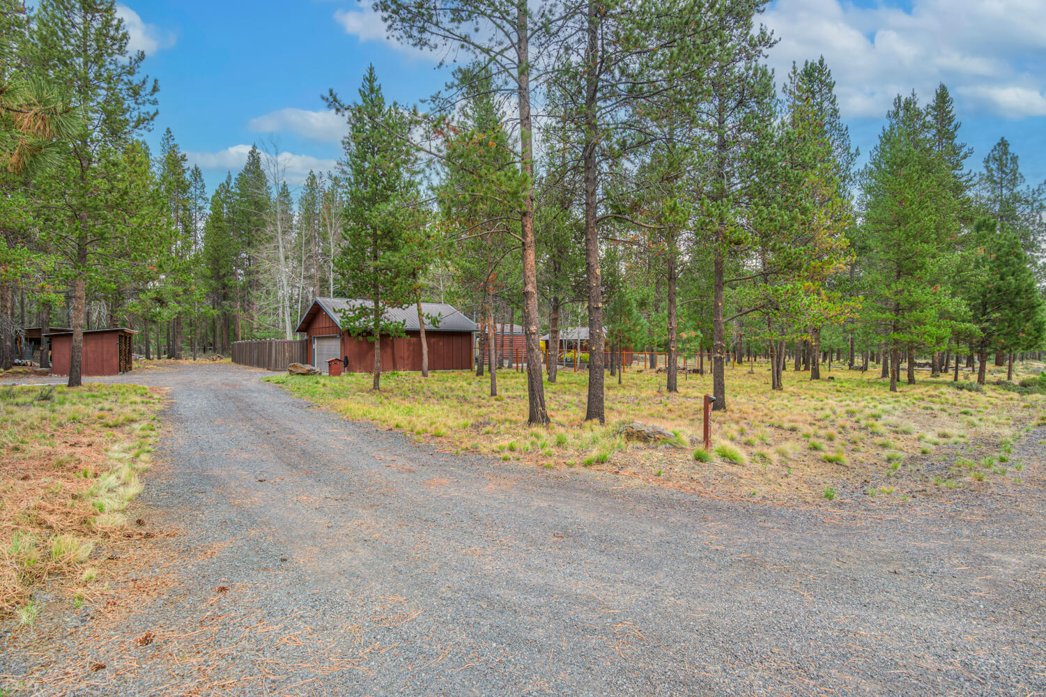 Bend, Oregon, 97707, United States, 2 Bedrooms Bedrooms, ,2 BathroomsBathrooms,Residential,For Sale,2000386