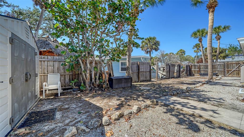 Sarasota, Florida, 34242, United States, 4 Bedrooms Bedrooms, ,3 BathroomsBathrooms,Residential,For Sale,1885427