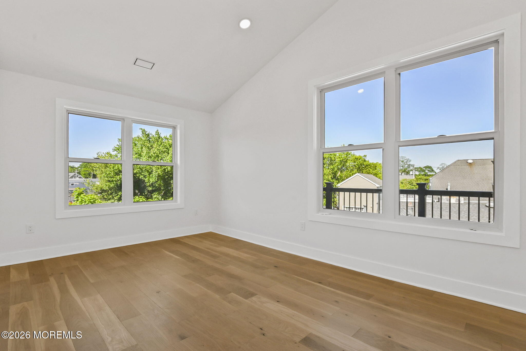 Point Pleasant, New Jersey, 08742, United States, 6 Bedrooms Bedrooms, ,5 BathroomsBathrooms,Residential,For Sale,2048997