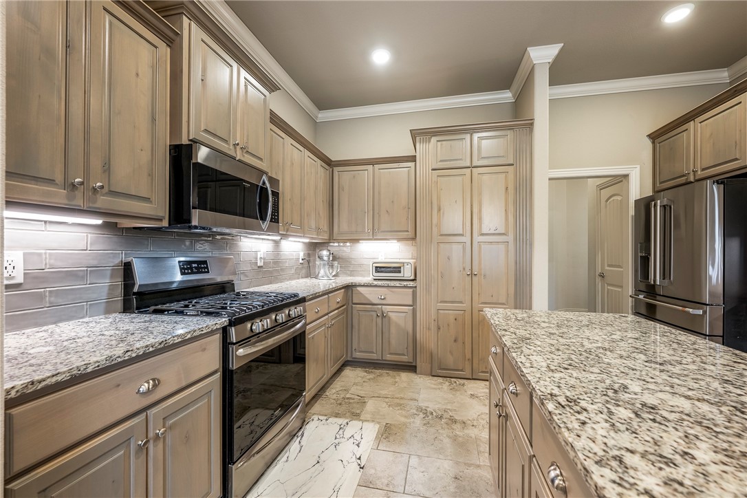 Cave Springs, Arkansas, 72718, United States, 4 Bedrooms Bedrooms, ,3 BathroomsBathrooms,Residential,For Sale,1954993