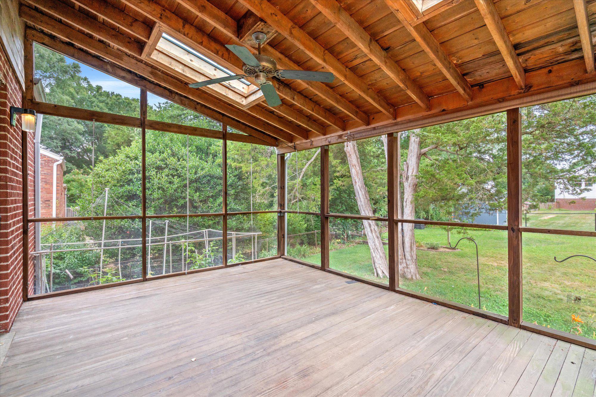  8316 Ashwood Drive, Alexandria, VA, 22308 - 物件實景