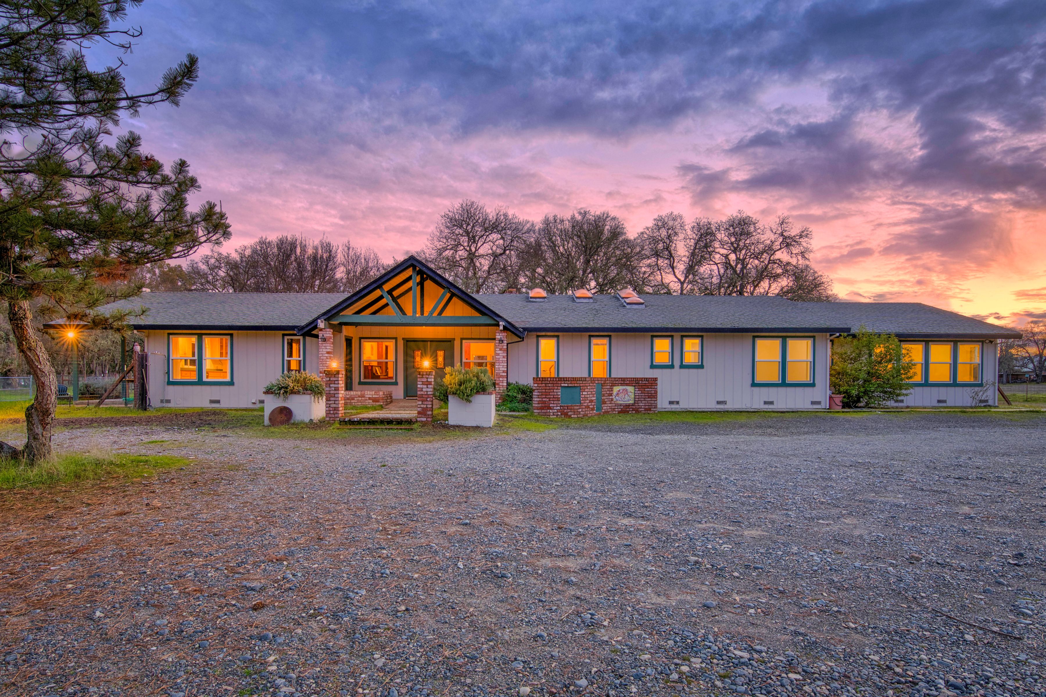  4962 Gaddy Lane - 物件實景