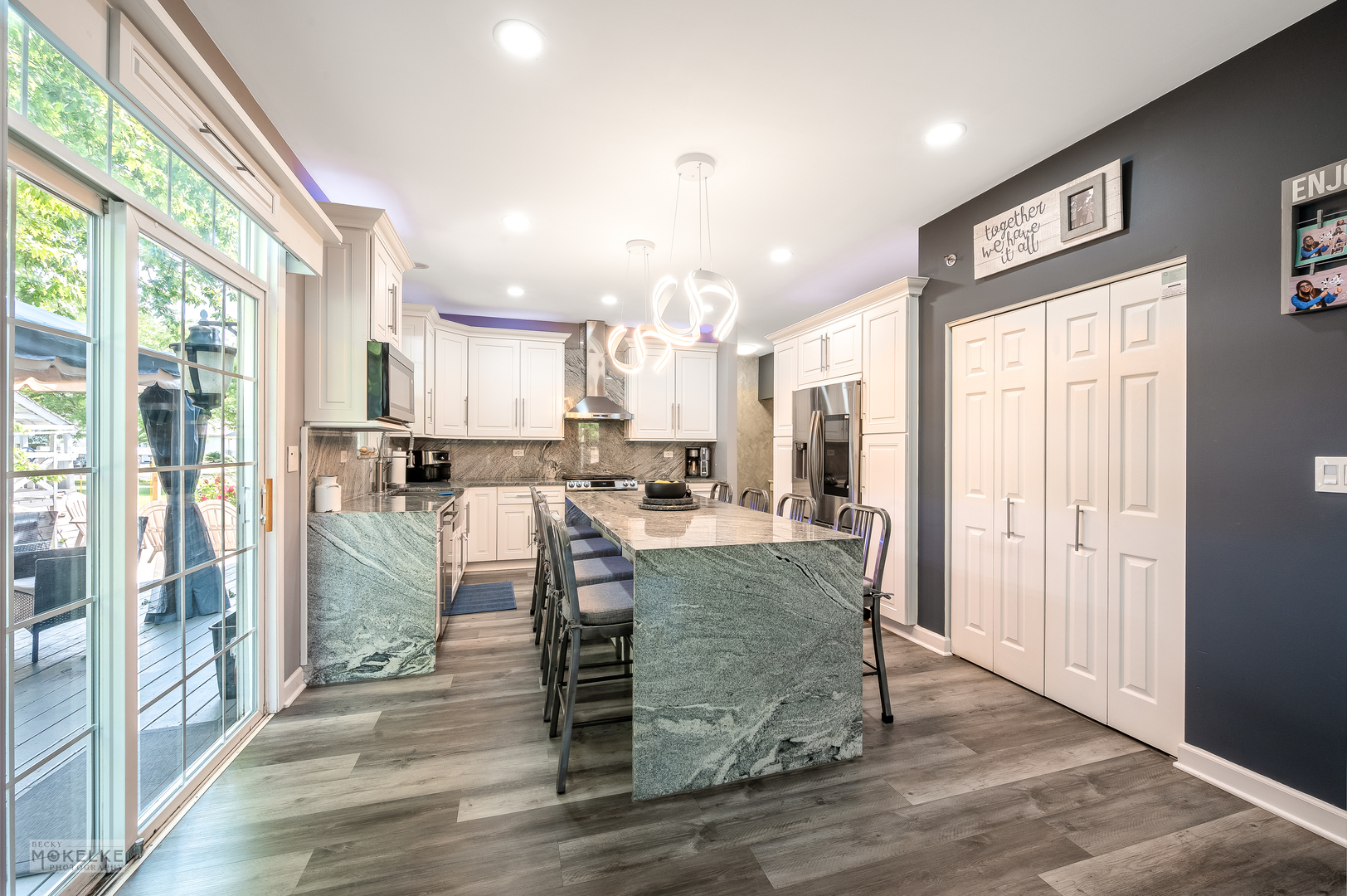 Montgomery, Illinois, 60538, United States, 5 Bedrooms Bedrooms, ,4 BathroomsBathrooms,Residential,For Sale,1925082