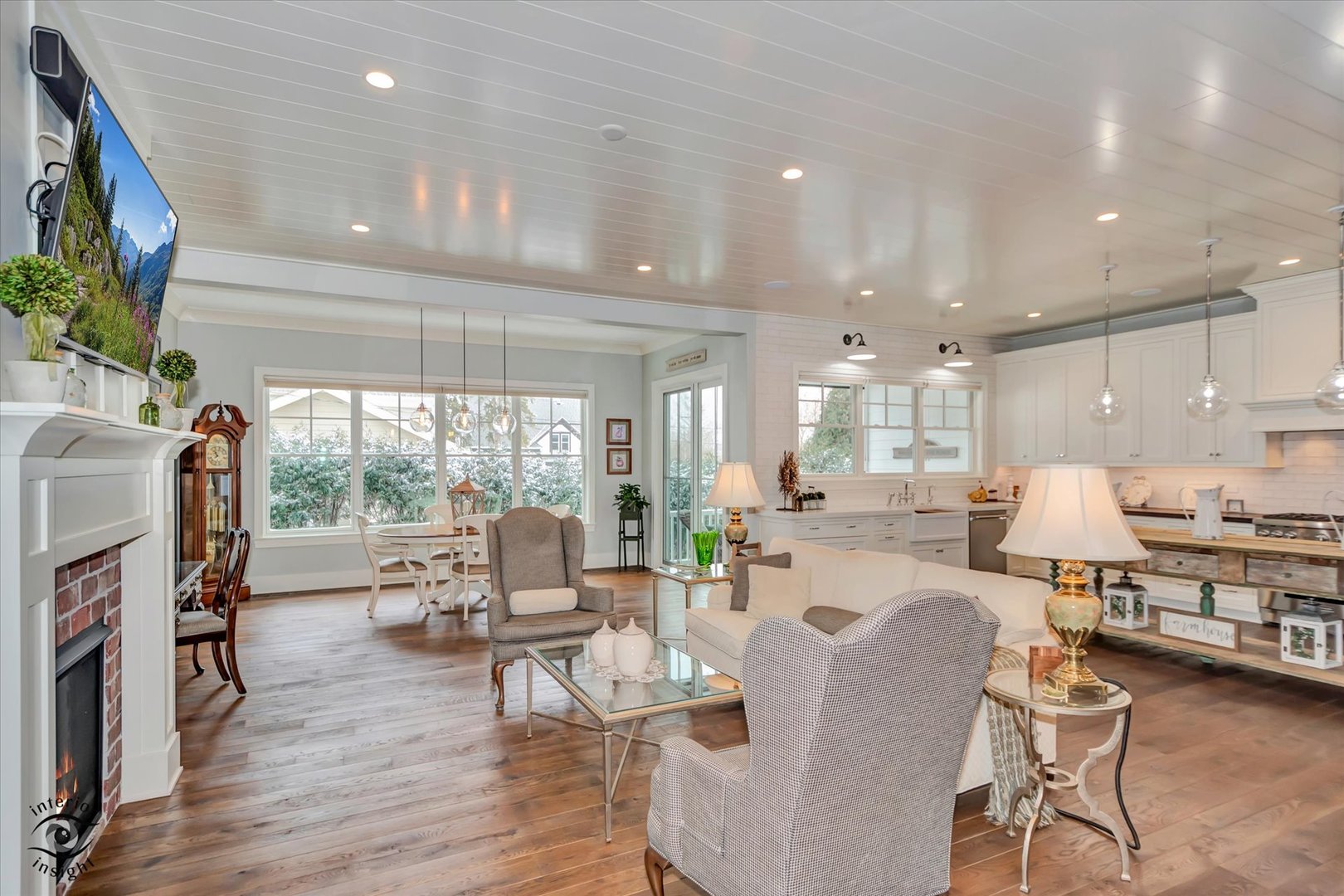 Frankfort, Illinois, 60423, United States, 3 Bedrooms Bedrooms, ,3 BathroomsBathrooms,Residential,For Sale,2005923