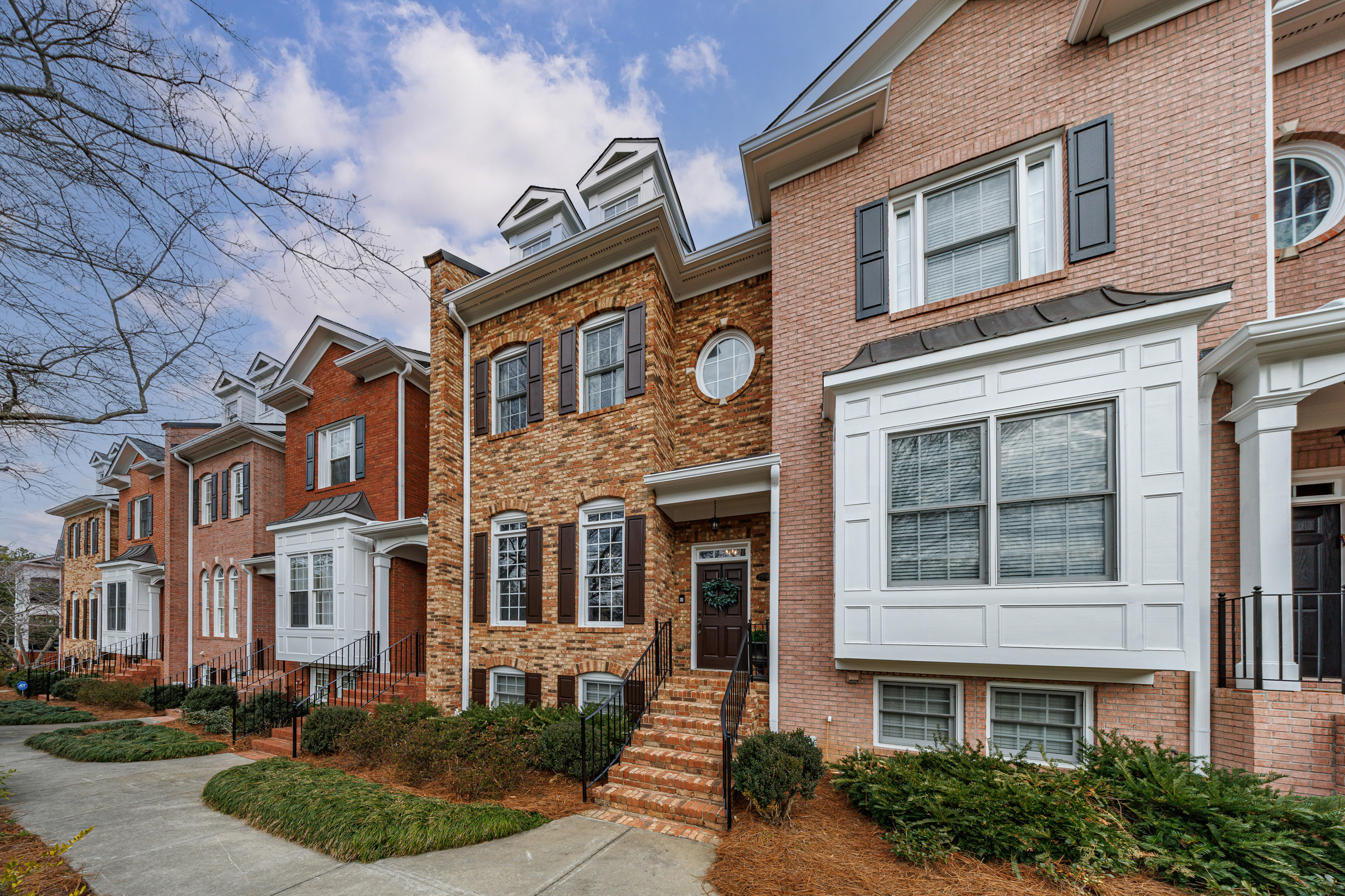  Beautiful Townhome in the Heart of Brookhaven - 物件實景