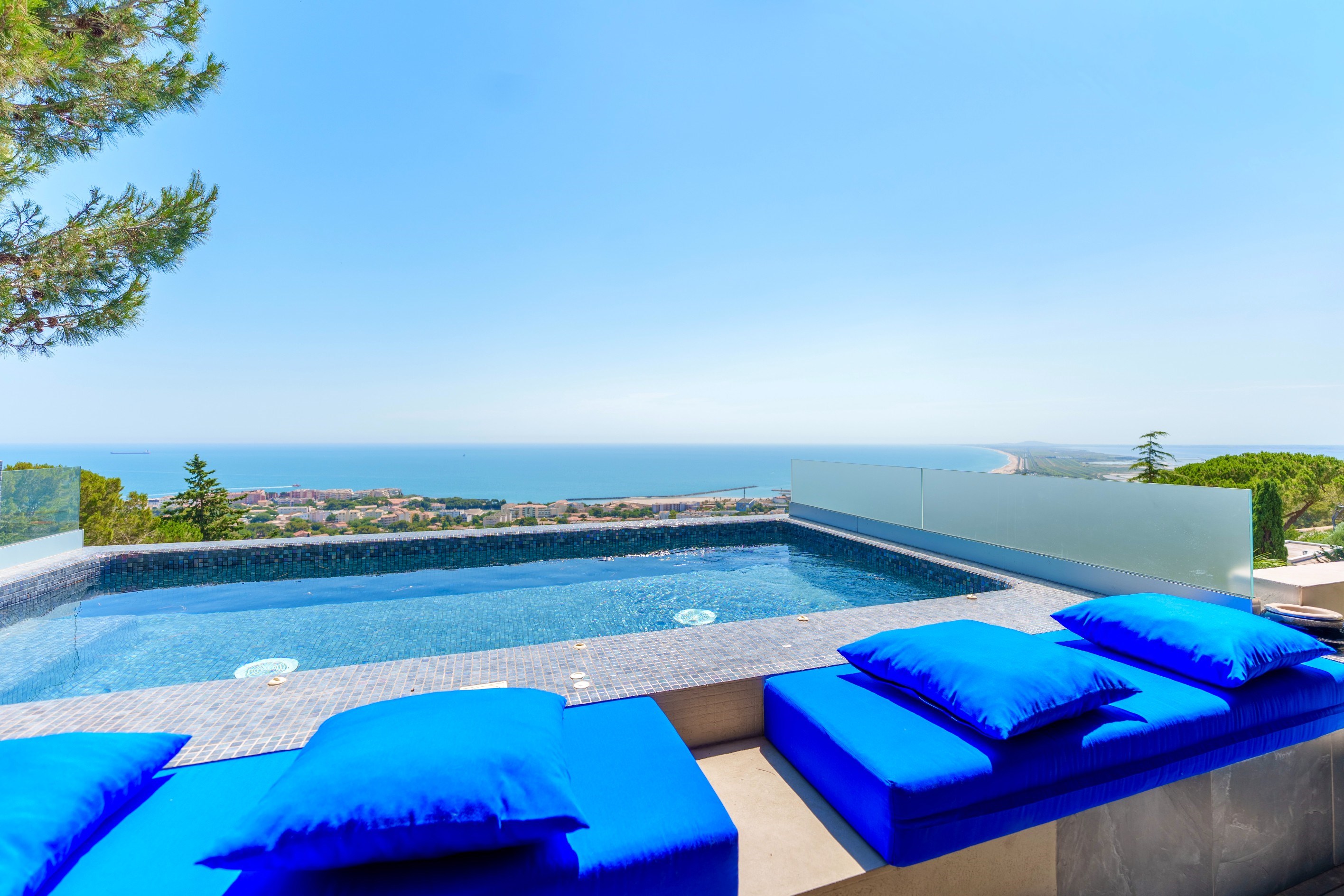  Spectacular views, exceptional proportions, all the hallmarks of a truly except… - 物件實景