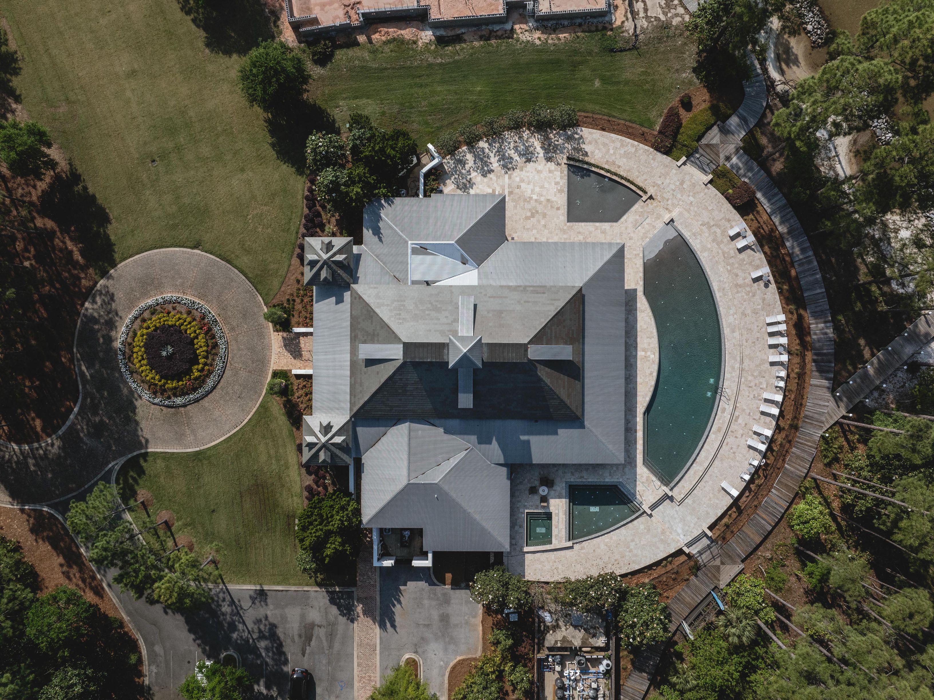  Timeless Coastal Living In Gated Waterfront Community - 物件實景