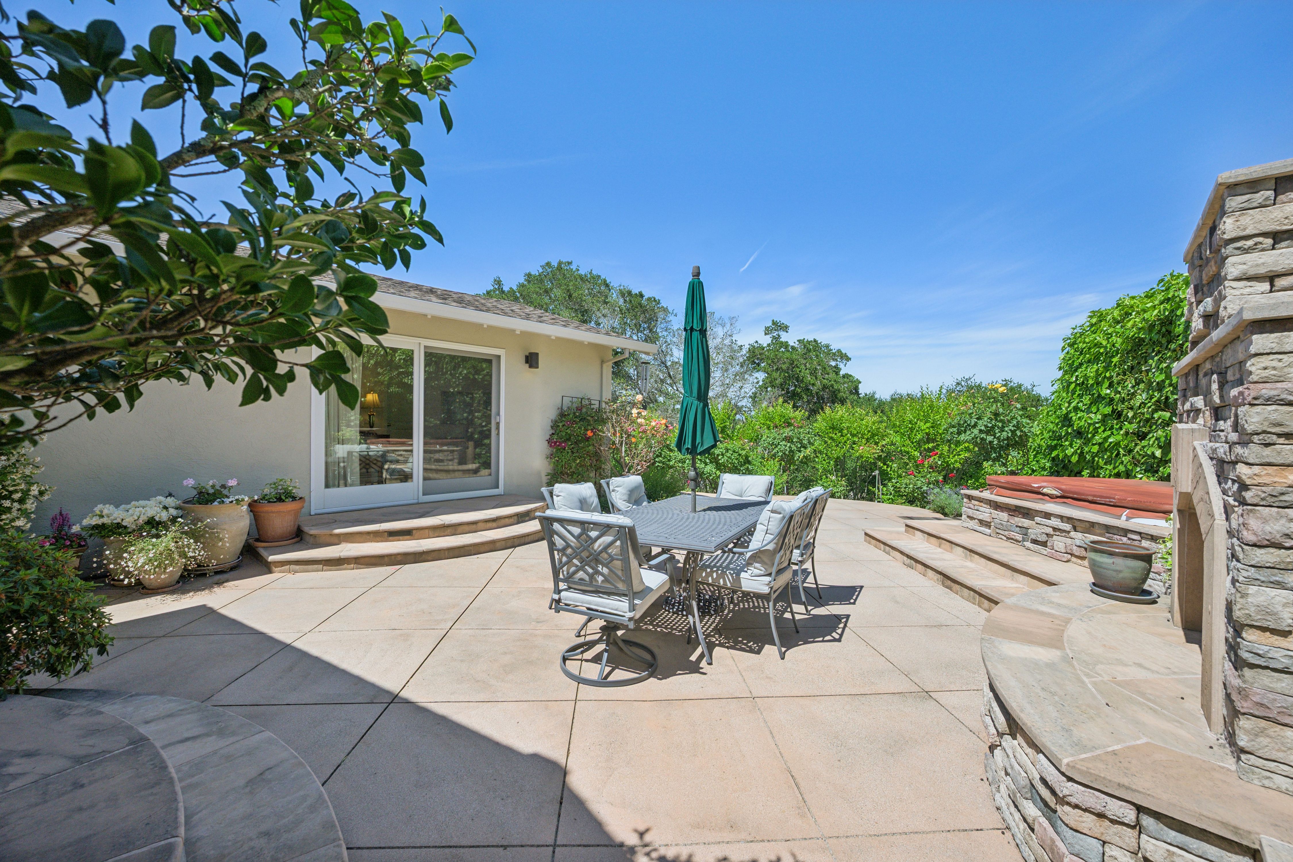  Exceptional Single Level Home in Loma Verde - 物件實景