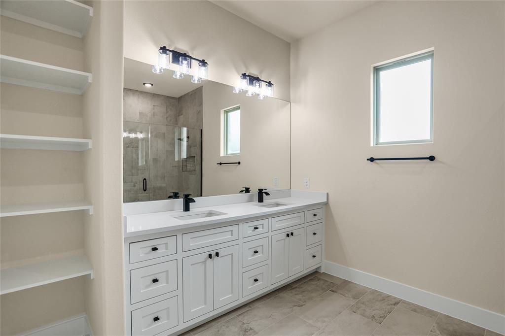 Celeste, Texas, 75423, United States, 4 Bedrooms Bedrooms, ,4 BathroomsBathrooms,Residential,For Sale,1882492