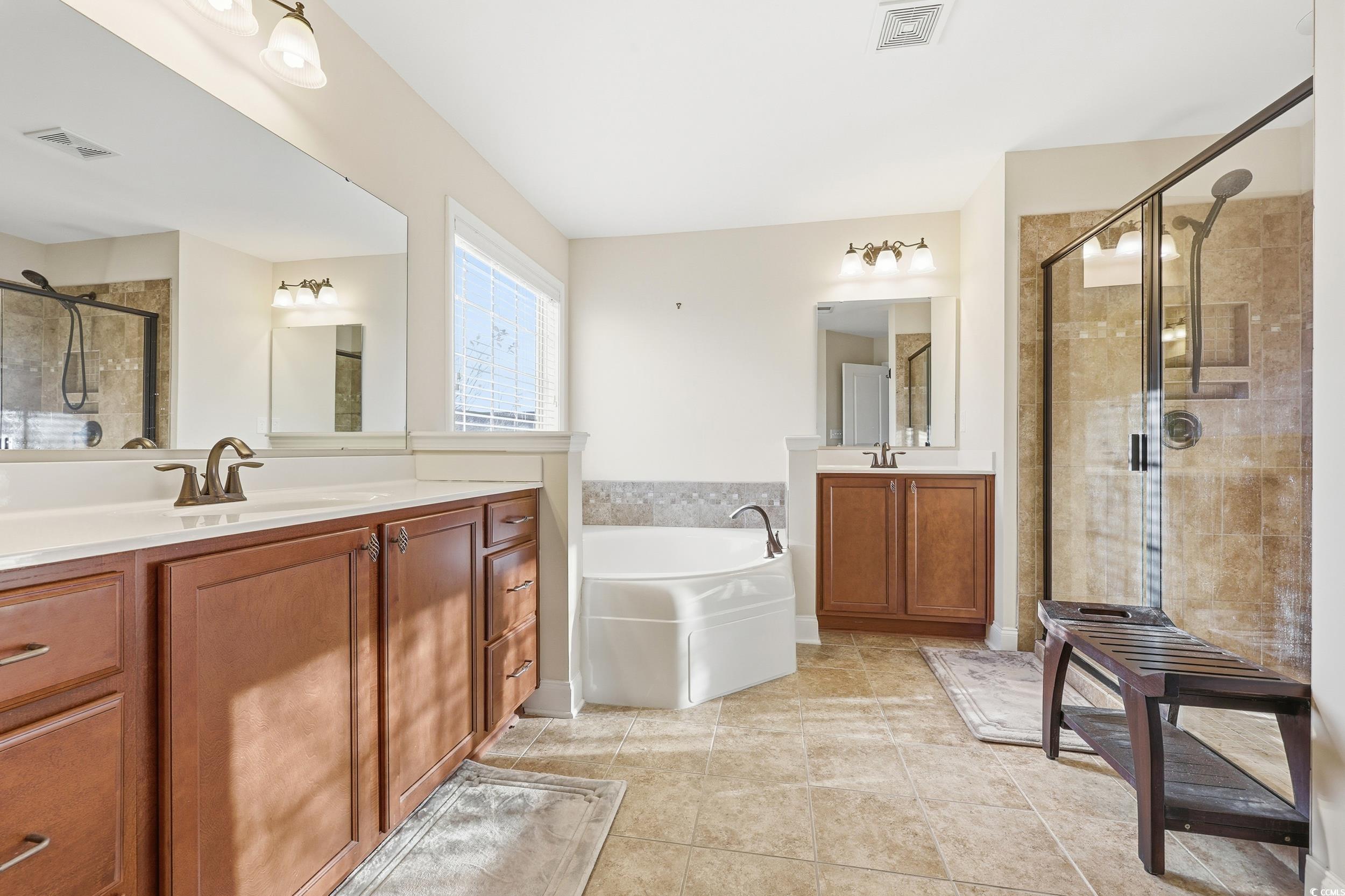 Myrtle Beach, South Carolina, 29577, United States, 4 Bedrooms Bedrooms, ,3 BathroomsBathrooms,Residential,For Sale,2006017