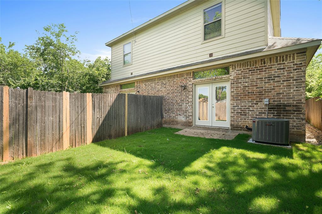 Fort Worth, Texas, 76110, United States, 6 Bedrooms Bedrooms, ,4 BathroomsBathrooms,Residential,For Sale,1837123