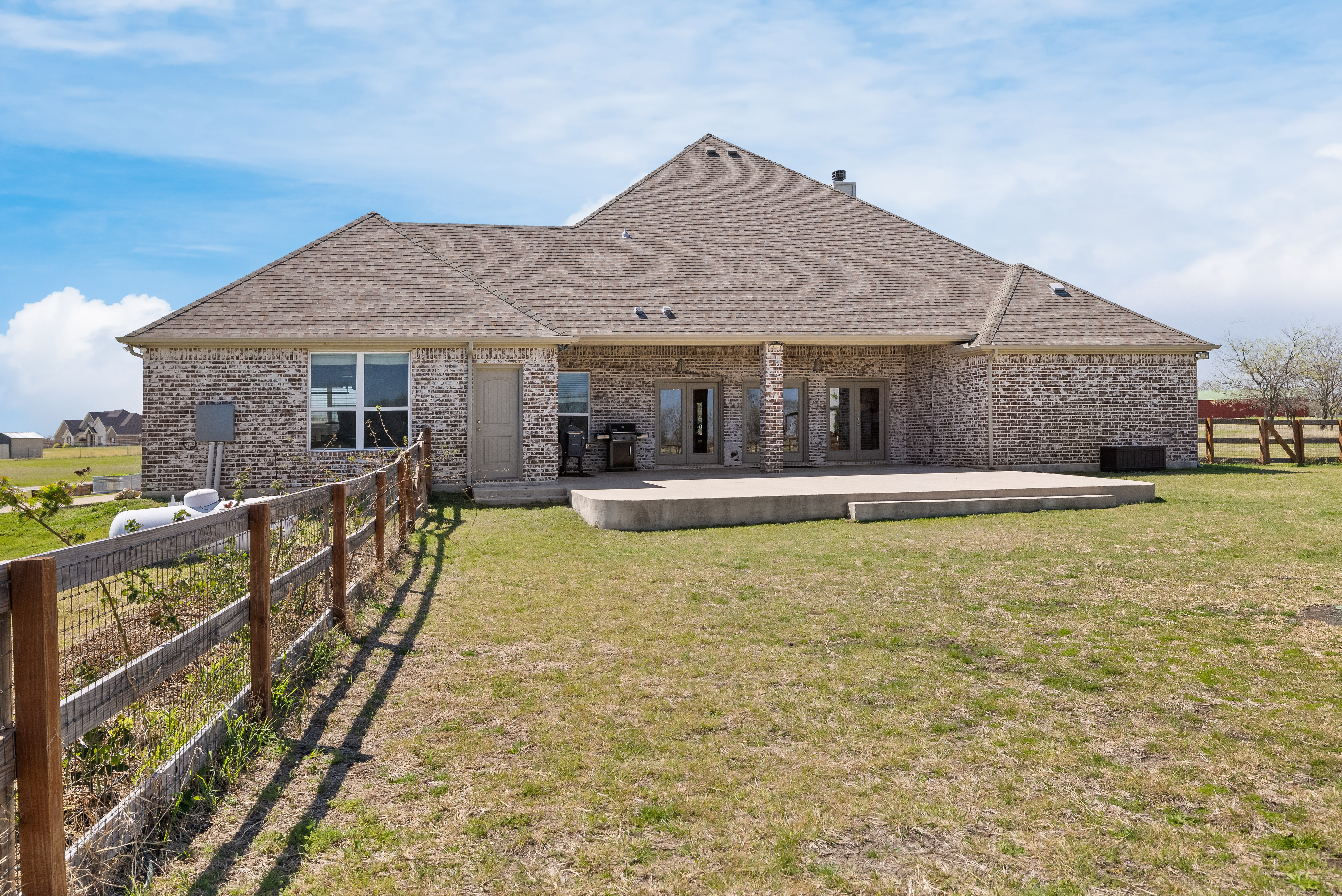  8.53-Acre Homestead With No HOA in Justin, Texas - 物件實景
