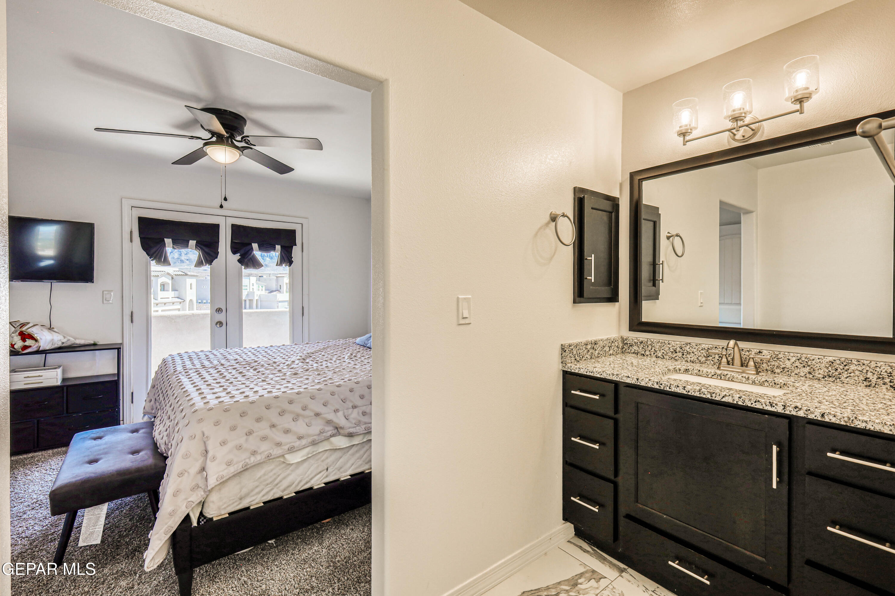 El Paso, Texas, 79911, United States, 5 Bedrooms Bedrooms, ,4 BathroomsBathrooms,Residential,For Sale,1969245