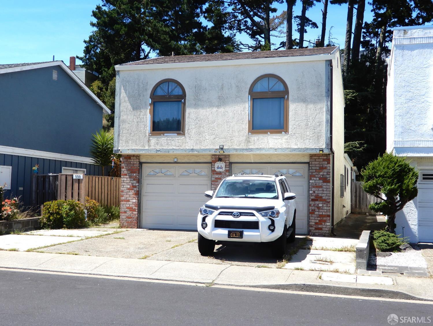 Daly City, California, 94015, United States, 3 Bedrooms Bedrooms, ,2 BathroomsBathrooms,Residential,For Sale,1914133