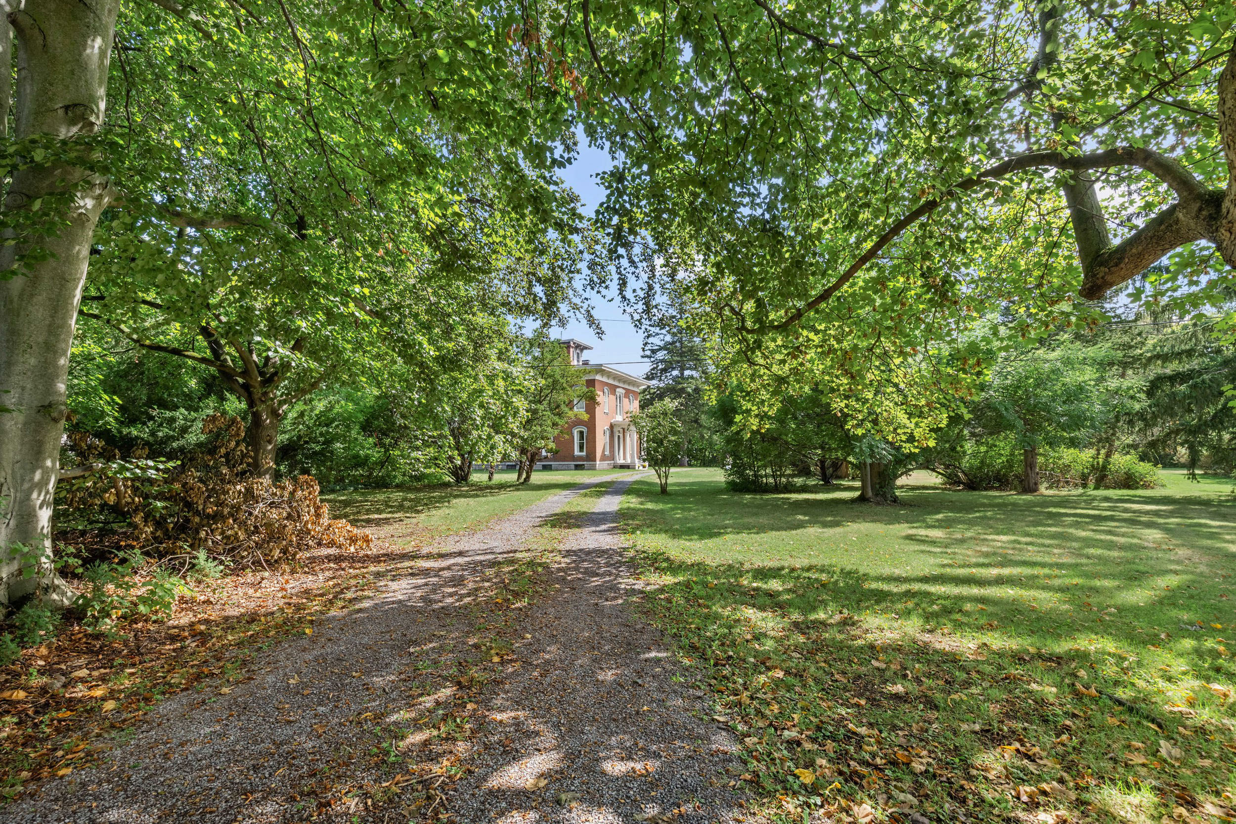 Geneva, New York, 14456, United States, 7 Bedrooms Bedrooms, ,4 BathroomsBathrooms,Residential,For Sale,1982017