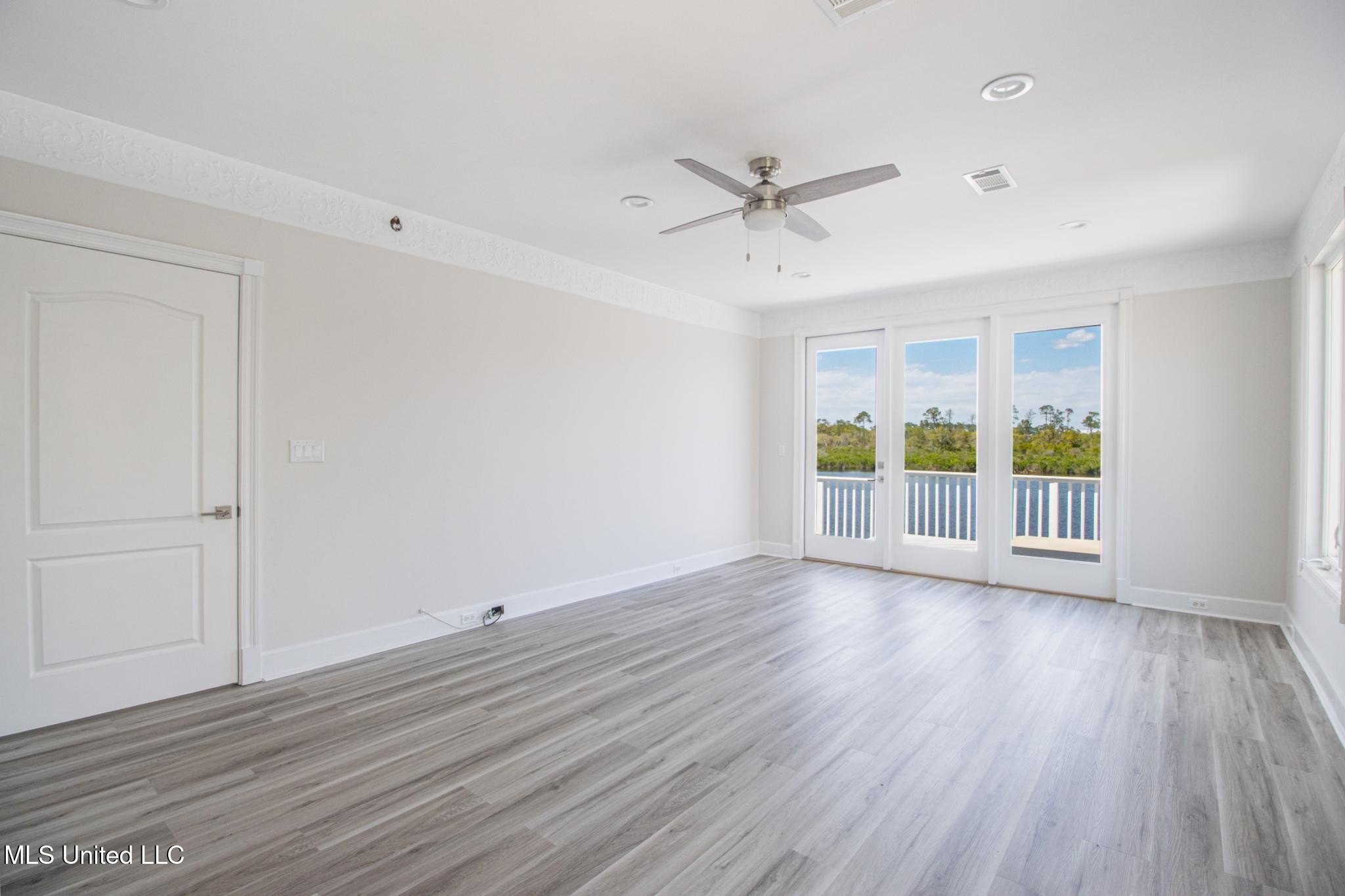 Gulfport, Mississippi, 39507, United States, 4 Bedrooms Bedrooms, ,3 BathroomsBathrooms,Residential,For Sale,1981808