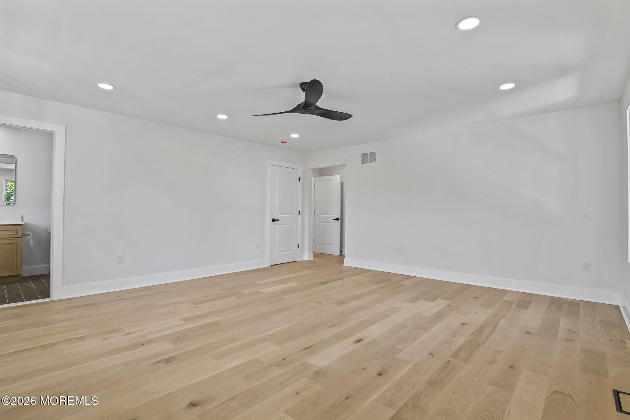 Point Pleasant, New Jersey, 08742, United States, 6 Bedrooms Bedrooms, ,5 BathroomsBathrooms,Residential,For Sale,2048997
