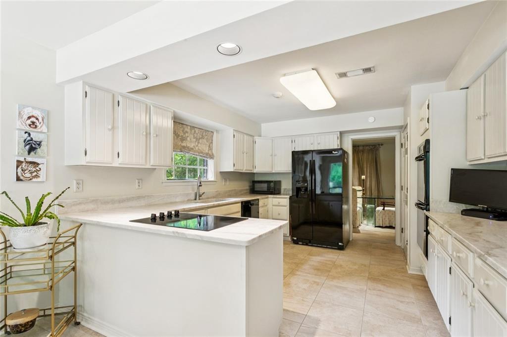 Covington, Louisiana, 70433, United States, 3 Bedrooms Bedrooms, ,3 BathroomsBathrooms,Residential,For Sale,1902659