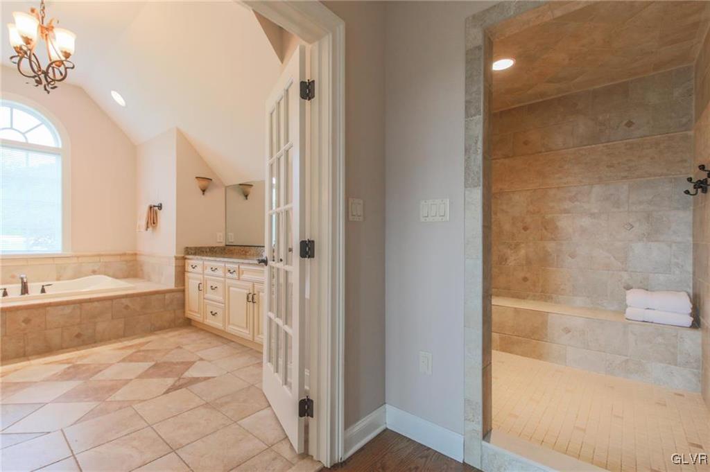 Moore Twp, Pennsylvania, 18014, United States, 4 Bedrooms Bedrooms, ,5 BathroomsBathrooms,Residential,For Sale,1766322