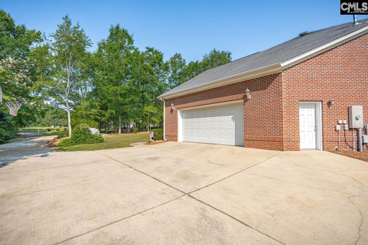Lexington, South Carolina, 29072, United States, 4 Bedrooms Bedrooms, ,6 BathroomsBathrooms,Residential,For Sale,1847244